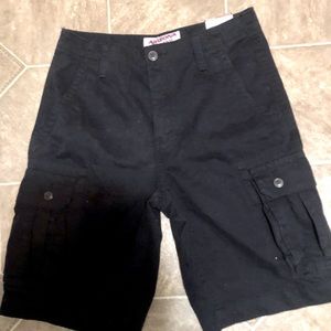 Mens brand new with tags Arizona shorts
